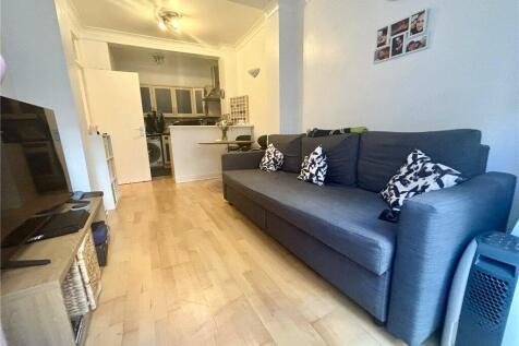 Reception/Kitchen