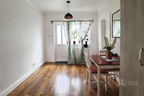 Studio Room