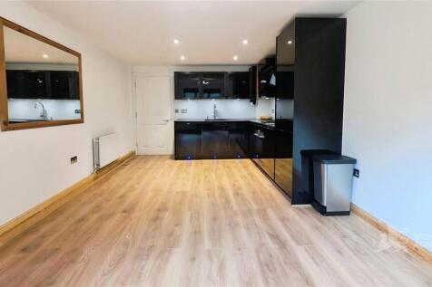 Reception/Kitchen