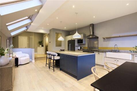 Dining Room/Kitchen