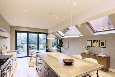 Dining Room/Kitchen