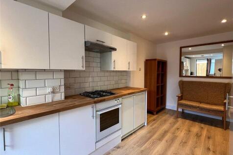 Kitchen/Reception