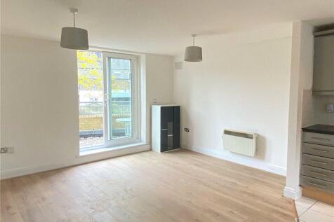 Kitchen/Reception