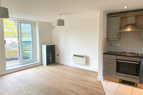 Kitchen/Reception