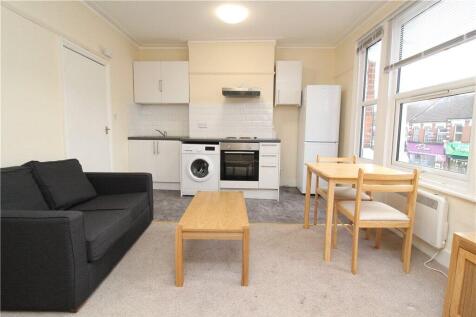 Kitchen/Reception