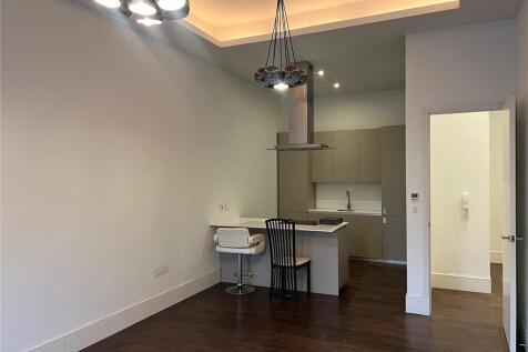 Kitchen/Living Room