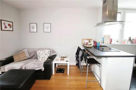 Kitchen/Living Room