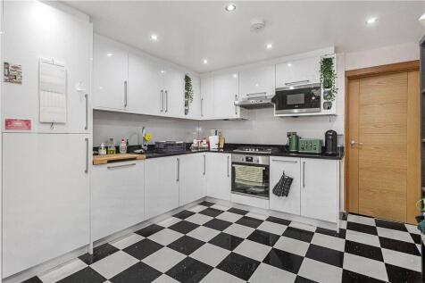 Kitchen/Lounge