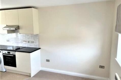 Kitchen/Bathroom