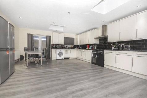 Reception/Kitchen