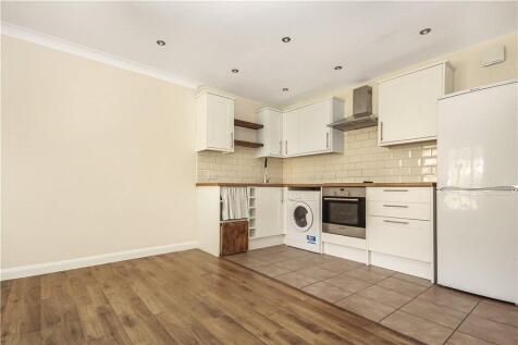 Reception/Kitchen