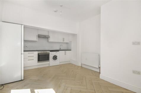 Reception/Kitchen