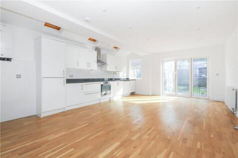 Kitchen/ Reception