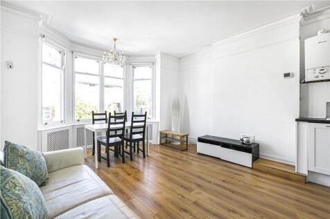 Living Room/Kitchen