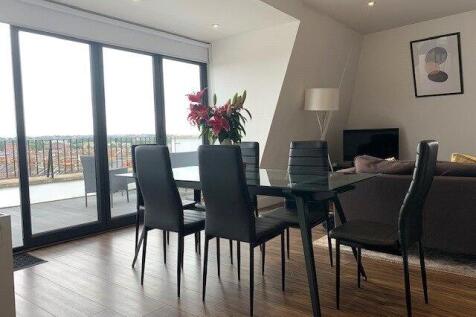 Kitchen/Living Room