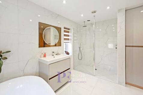 Luxury bathroom