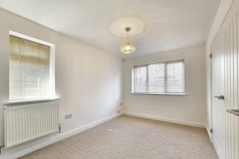 Bedroom two/ dining room