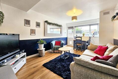 Lounge dining room