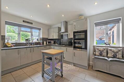 Contemporary kitchen