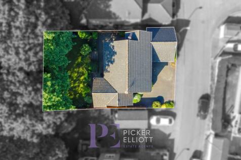 Plot (approximate)
