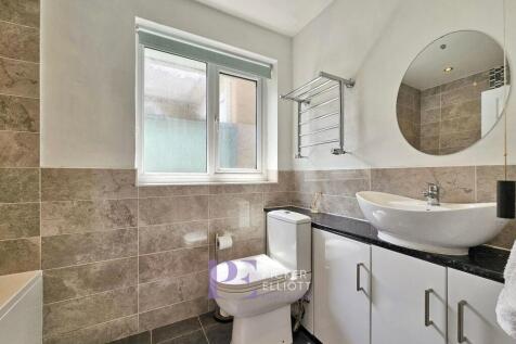 RE FITTED BATHROOM