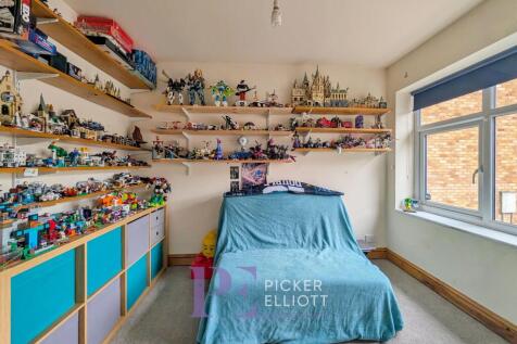 Office / Playroom