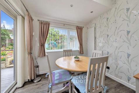 Diner / Sun Room