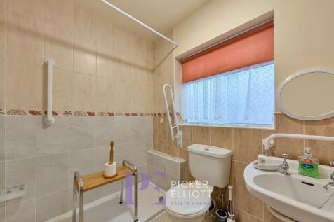 Accessible Shower Room