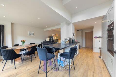 Living Kitchen