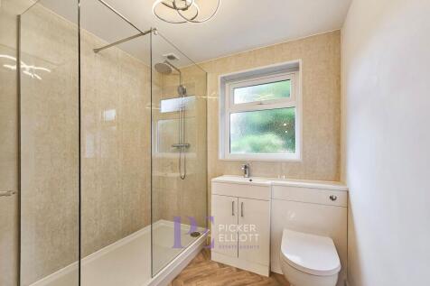 Re Fitted Shower Room