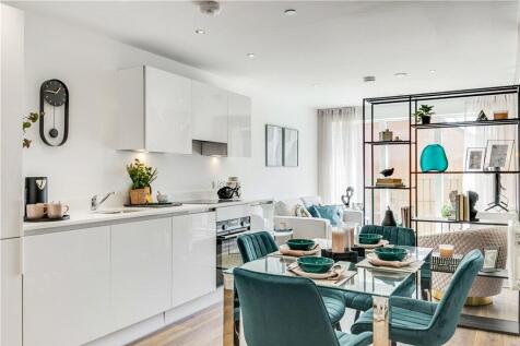 Dining/Kitchen