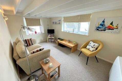 Sitting room.JPG
