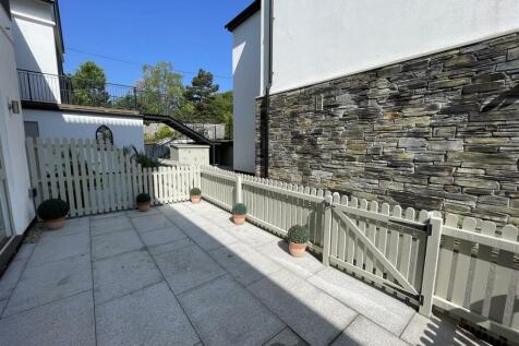rear terrace.JPG