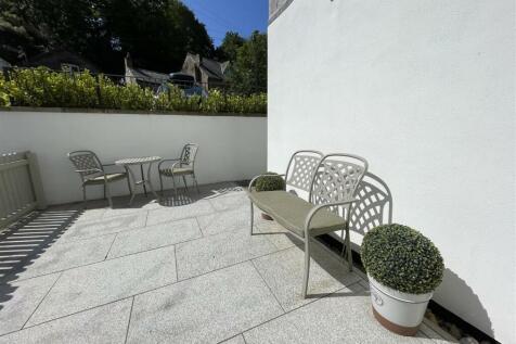 front terrace.JPG