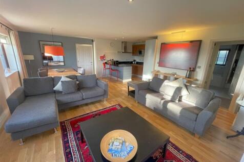 living room .jpg
