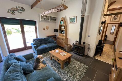 sitting room.JPG