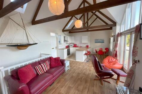 Living space 3.jpg