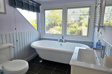 En Suite.jpg