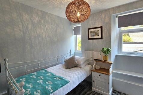 Single bedroom.jpg