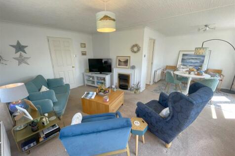 living room .jpg