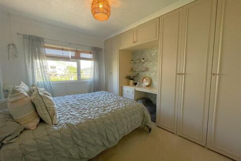 Bedroom one.jpg