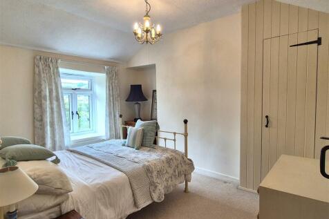Bedroom 2.jpg