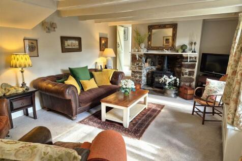 Sitting room.jpg