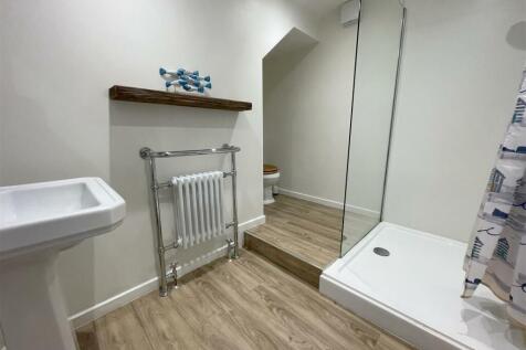 shower room.jpg