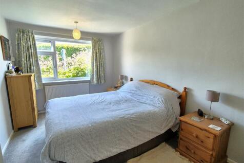 2nd Double bedroom .jpg