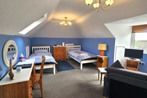Pridmouth Bedroom