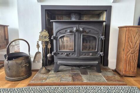 Fire place.jpg