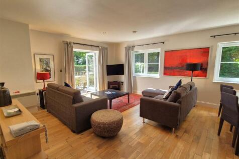 Sitting area.jpg