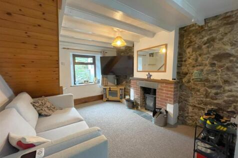 sitting room.jpg