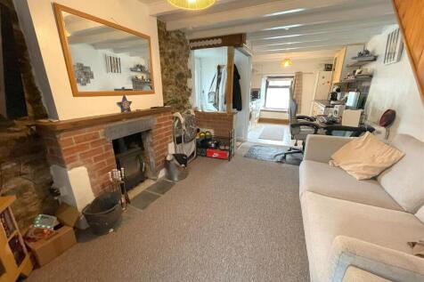 sitting room 4.jpg